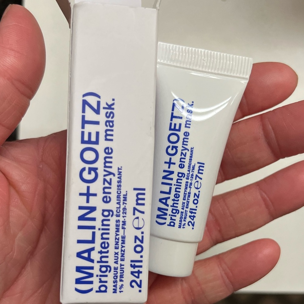 Malin+Goetz brightening enzyme face mask NIB